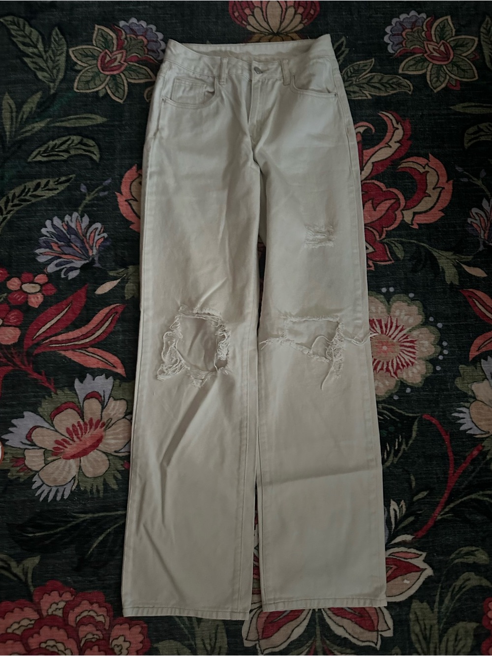 4/$20 💫 SHEIN White Distressed Wide Leg Jeans Size 4